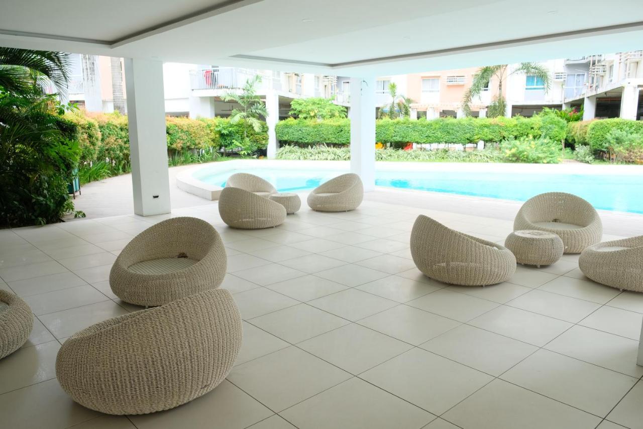 2-Bedroom Boutique City Condo - Newly Renovated! Cebu Exterior photo