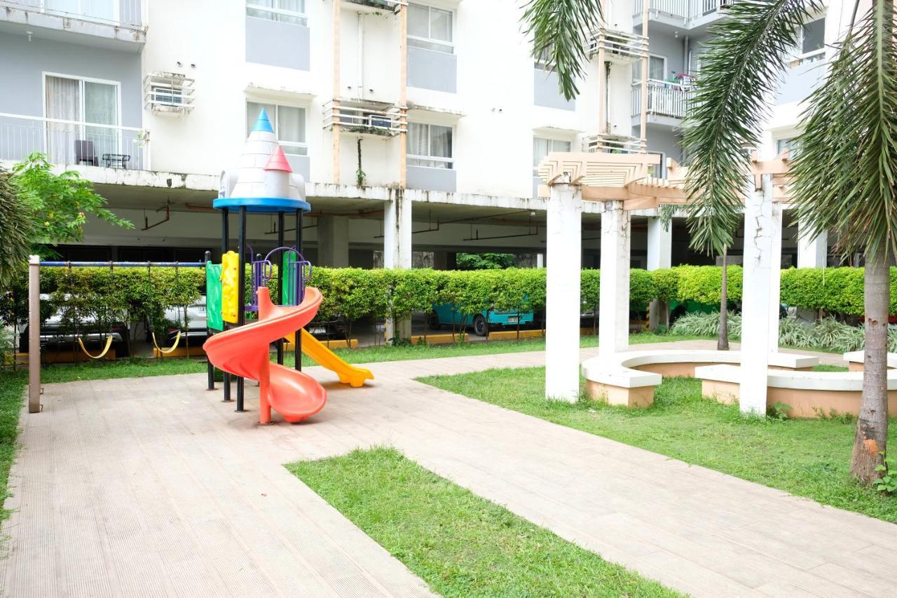 2-Bedroom Boutique City Condo - Newly Renovated! Cebu Exterior photo
